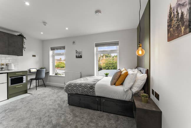 🤩 New HMO in Park Street - PE1  Main Photo