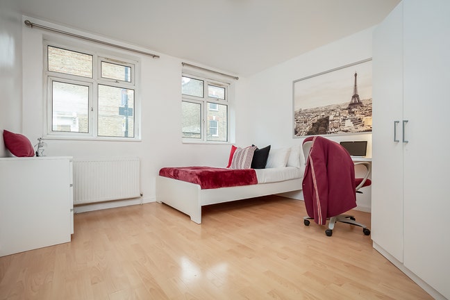 Exquisite Double Room in a Prestigious Apartment Main Photo