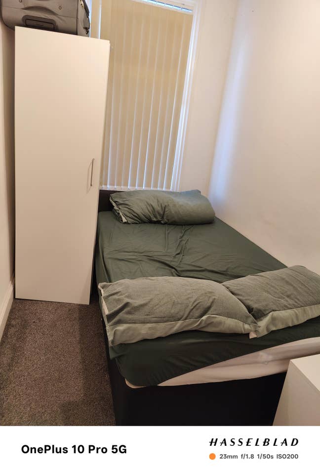 A single room available near Teeside University  Main Photo