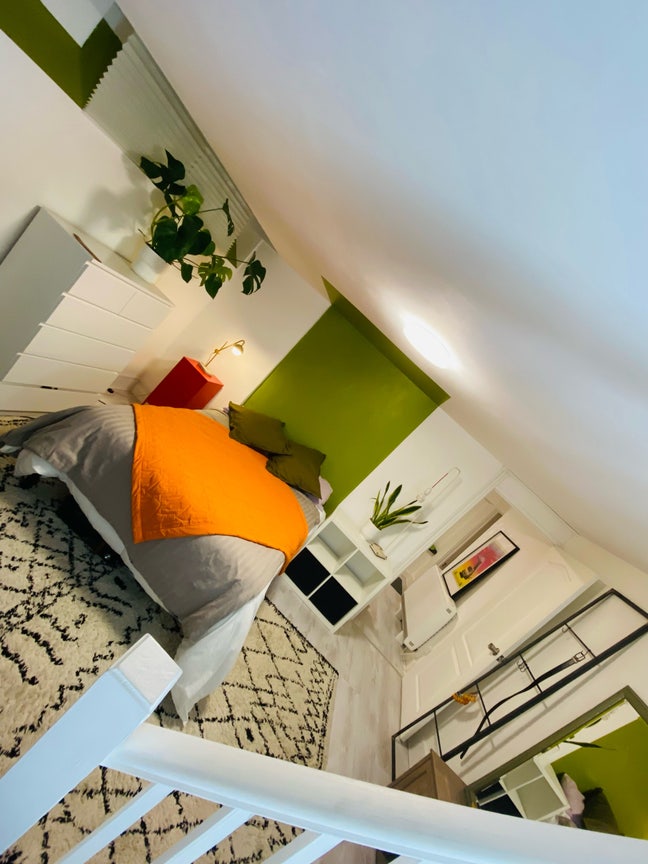 Shoreditch Quirky Basement Flat! Main Photo