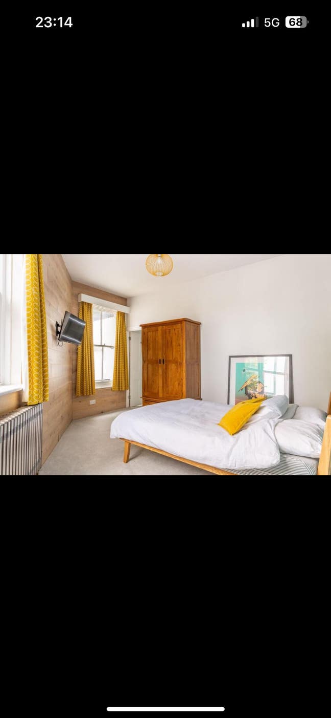 Double Room with ensuite in Character Flat BN1  Main Photo