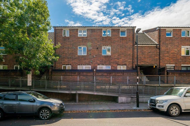 Bright Cosy Double Room | Caledonian Rd & Holloway Main Photo
