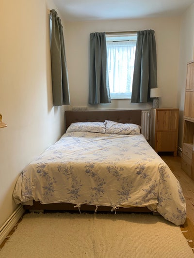 Large & Bright Double - Courtyard Garden Flat  Main Photo