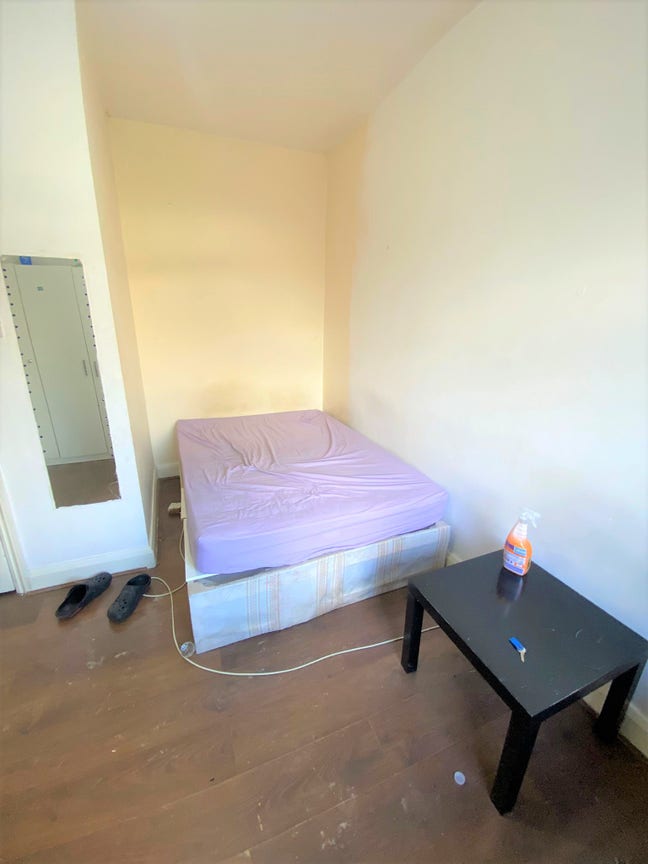 1 Double Room Available in Forest Gate E15 Main Photo