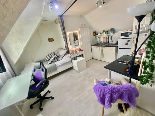  En-Suite Top Floor  Double Room in Tooting Bec Main Photo