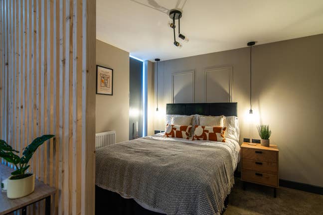 Final Studio- 6 Bed Near Osmaston Road Main Photo