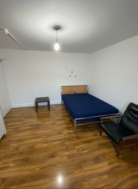 Master Rooms to Rent in E17 Main Photo