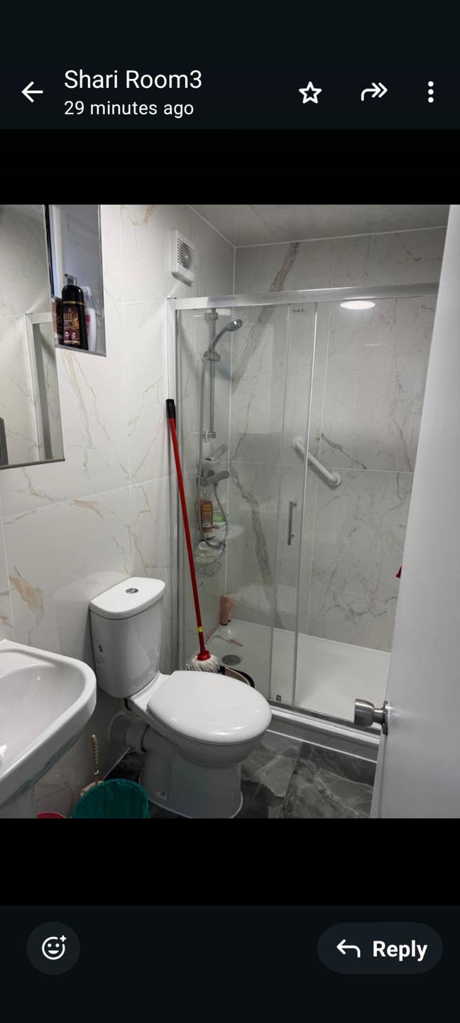 Double large room available in nw2 Main Photo