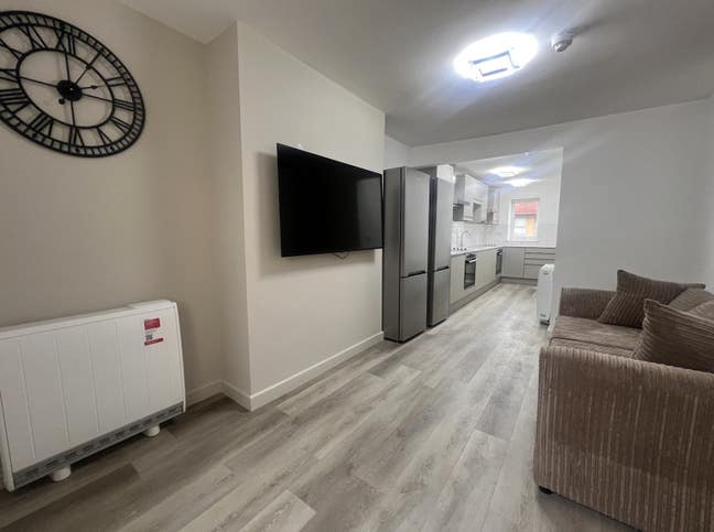Spacious Rooms Available at BS5 for £775pcm Main Photo