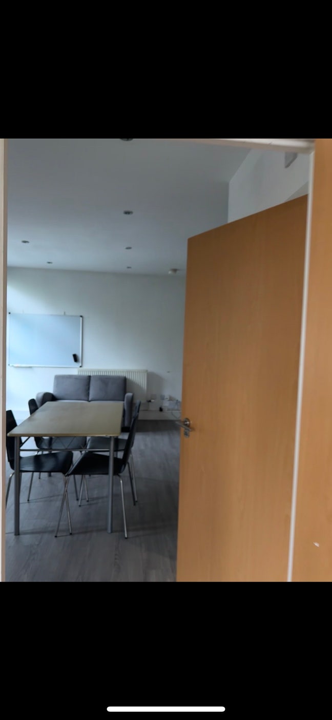 Double Room | Fully Furnished | NG1 | High-Rise Main Photo