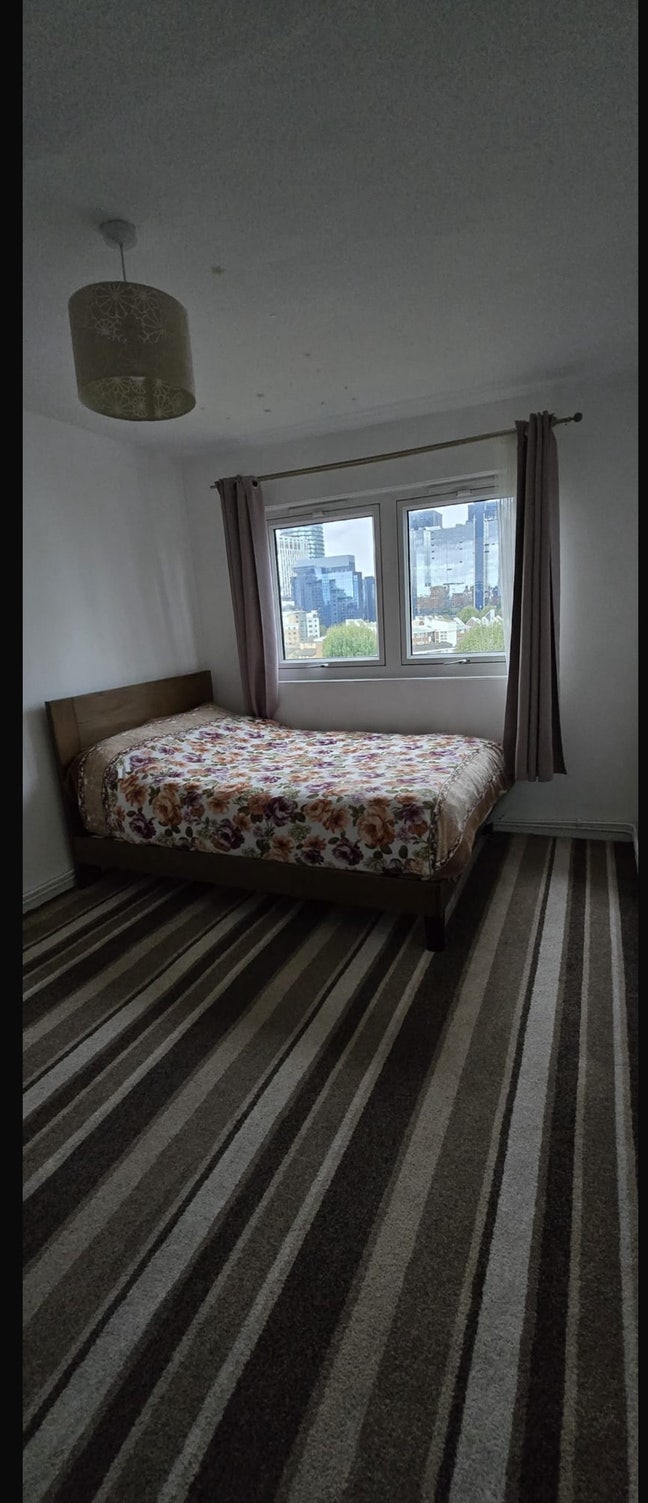 Amazing large double room available now!!! Main Photo