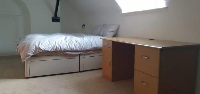 Enormous Furnished Double Room : 6M X 3M!  Main Photo