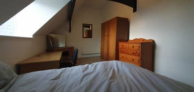 Enormous Furnished Double Room : 6M X 3M!  Main Photo