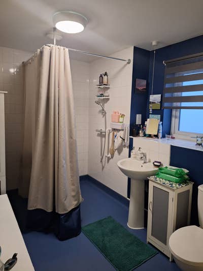 Large room available for single occupancy / short  Main Photo