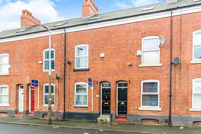 Double Room in 4 Bed Student House, Salford M6  Main Photo