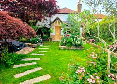 Cousy Double Room in a Beautiful Cottage Main Photo