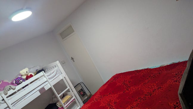 Single room available for rent only to  female  Main Photo