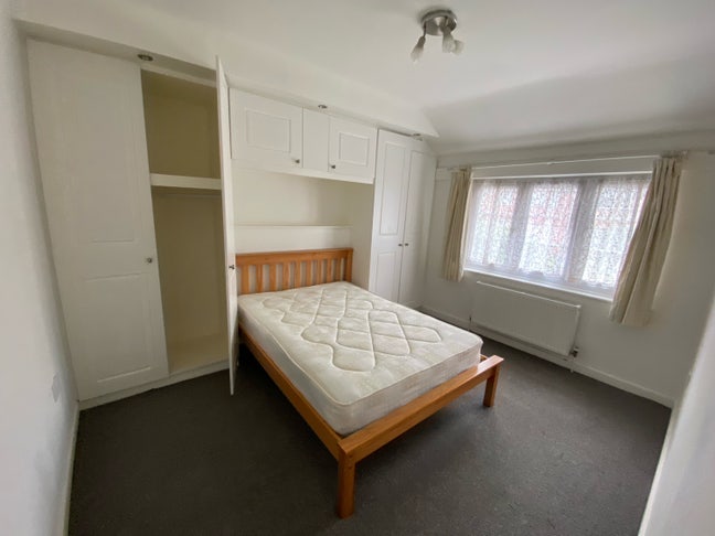 🔥🔥 Spacious Double Room Wembley 🔥🔥 Main Photo