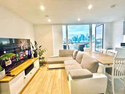 Ensuite double in luxury 2BR✨8min to Canary Wharf Main Photo