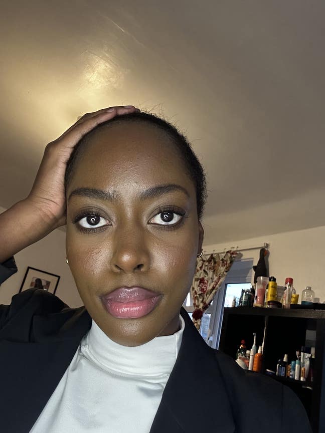 Looking for a self contained room  Main Photo