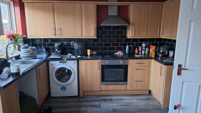 2 double bedrooms to rent  Main Photo