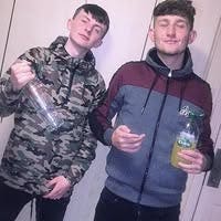 Professional Male seeks a single or double room Main Photo