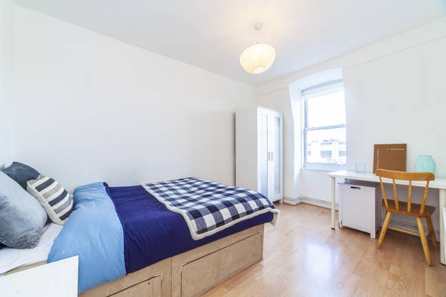 Double Room in Prime Fulham Broadway Location 🏡✨ Main Photo