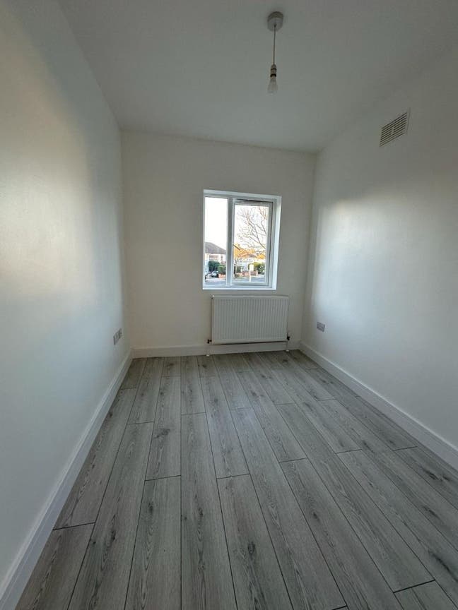 Single Room to Let – Inclusive of All Bills! Main Photo