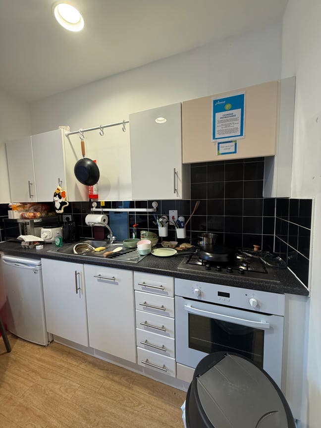 A penthouse for student accommodation available Main Photo