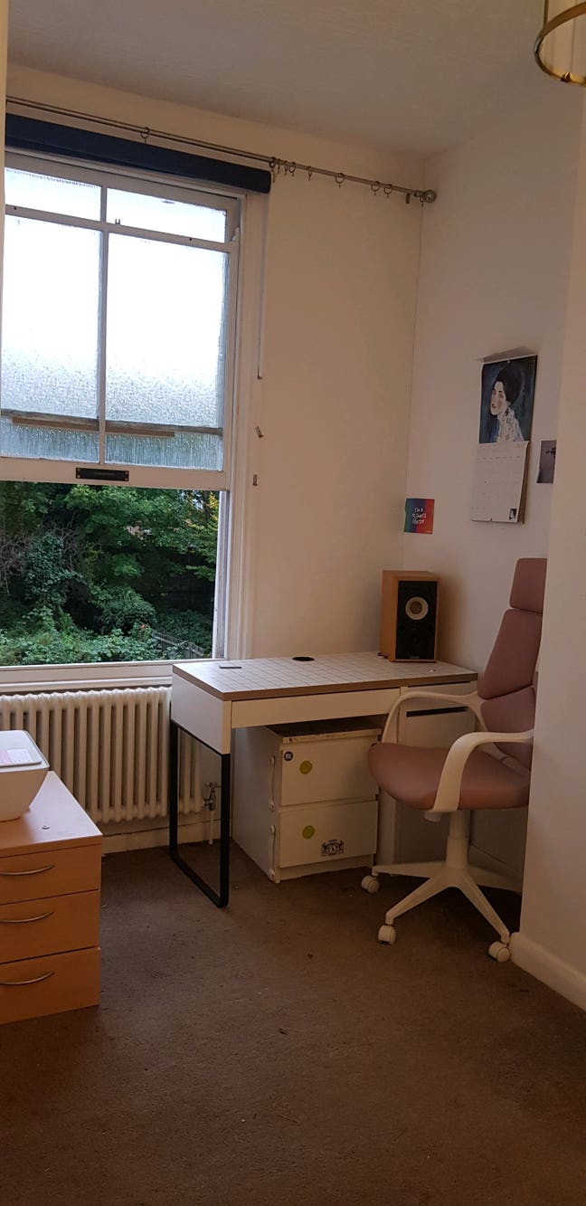 Lovely Bright Room  Main Photo