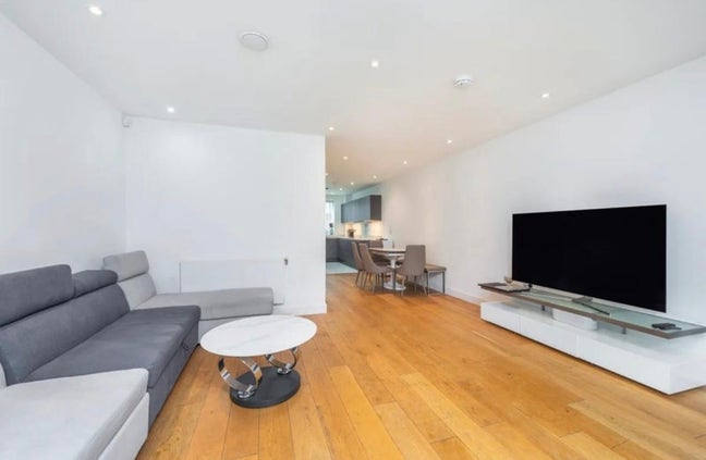 💎 Beautiful Double room available ASAP! Main Photo