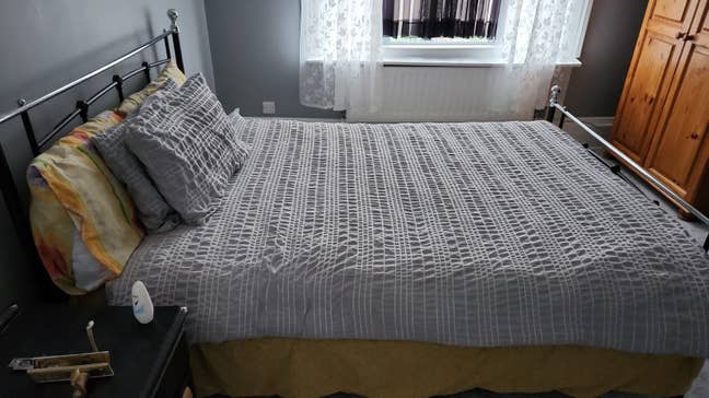 Double Bedroom to let in Thornton Heath Main Photo