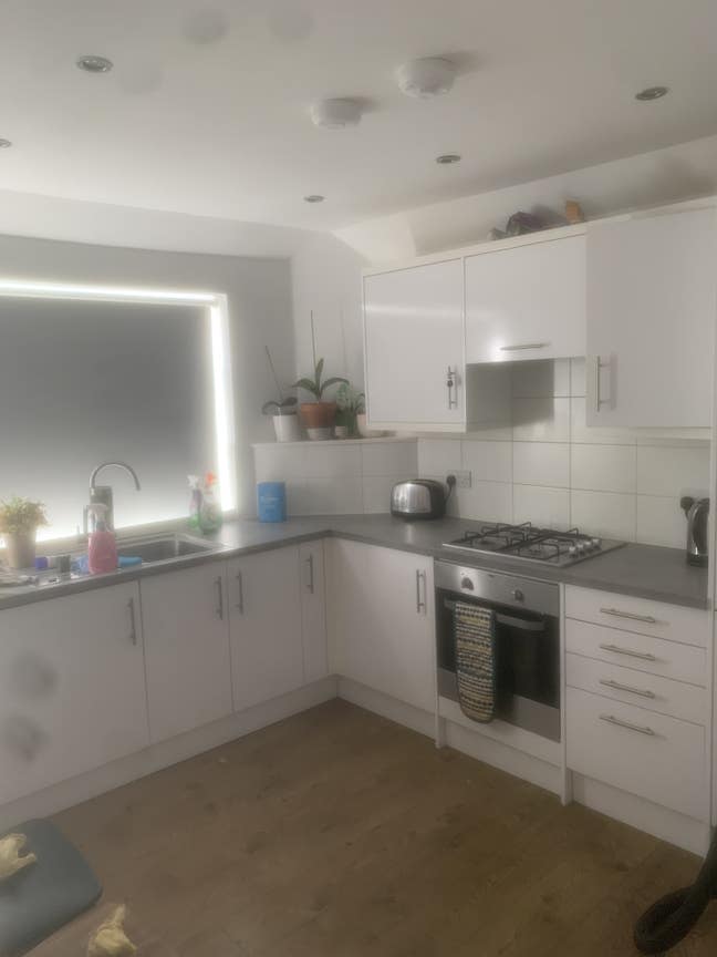 Double room in shared flat Main Photo