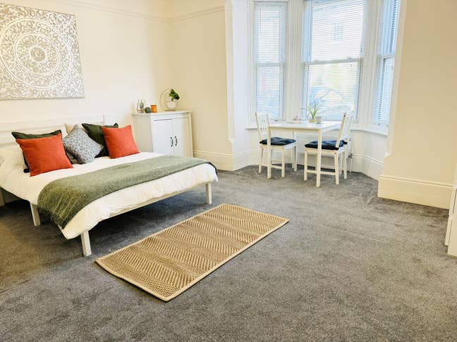 City Centre Huge Luxury Double! Great Location 🌟 Main Photo