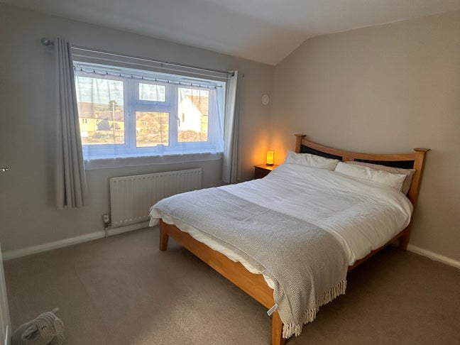 Double room & living area in quiet village Main Photo