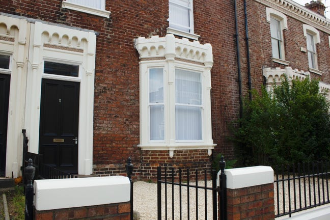 ✨ Spacious En-Suite Room – Modern 5-Bed HMO Main Photo