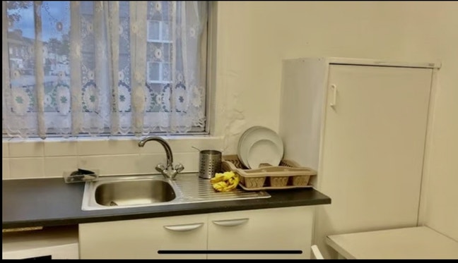 Double Room to let  Main Photo