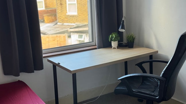 Room Available in LGBT House Share in E17  Main Photo