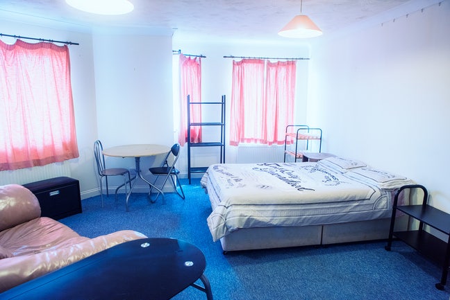 Spacious Double Room N4 – Short Term 2 Months Only Main Photo