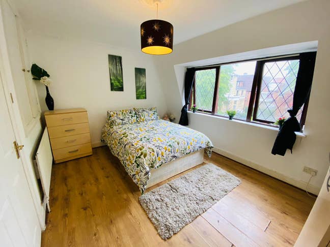 🏡 Double Room (Single Use) in Acton Town – Zone 3 Main Photo