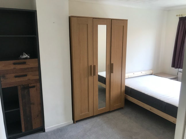 Wandsworth Common double room £1000 pcm inc bills Main Photo