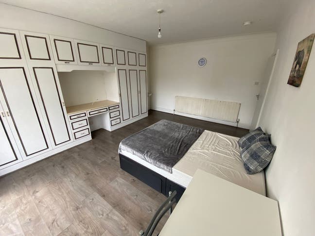 4 Double Rooms 10 Mins from Finchley Central Main Photo
