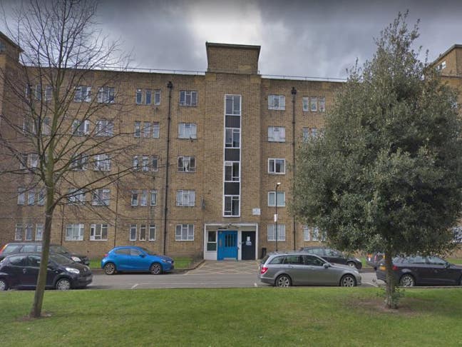 Bowie Close, Clapham Main Photo