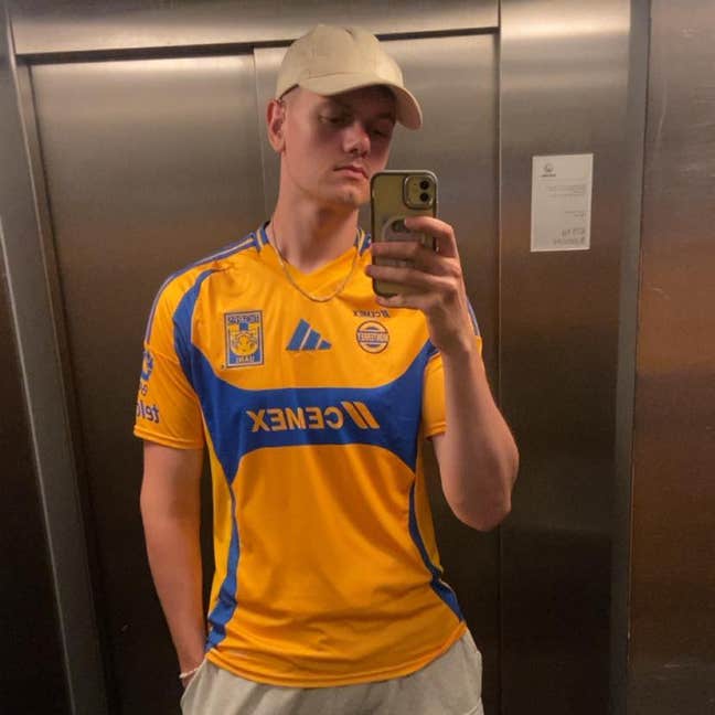 Looking For Room.Can Move In Decemeber Main Photo