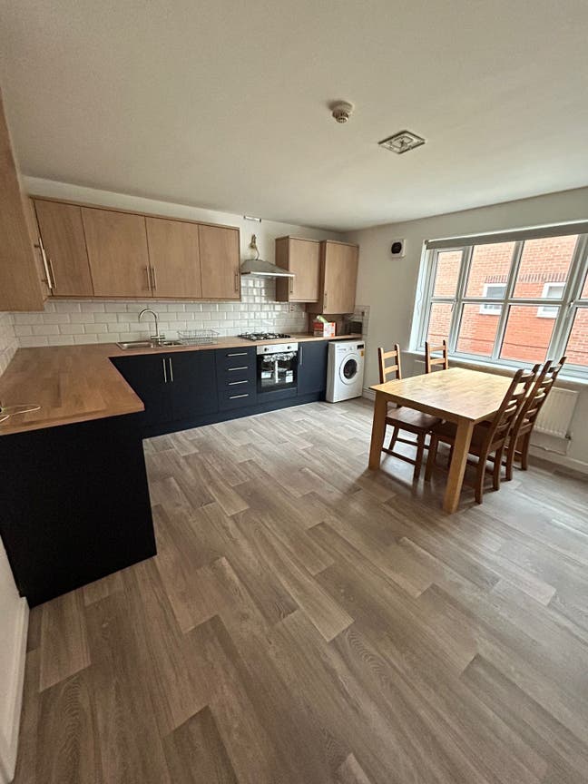 No Deposit Double Rooms – NG7 Main Photo