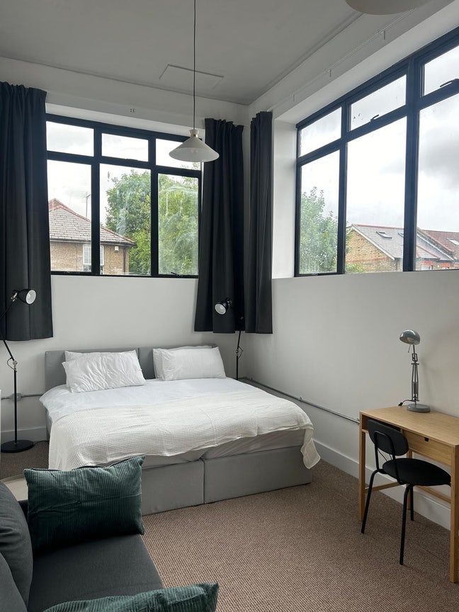 🏠Modern 2 Bed Fully Furnished Flat for Rent Main Photo