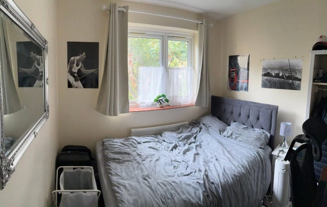 Clapham Common double room in Aussie house! Main Photo