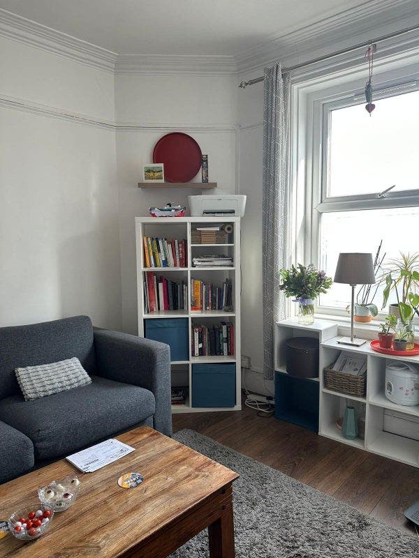 1 bright single room in a 4bedroom flat in Acton Main Photo