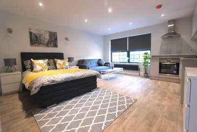 Modern Inclusive Studio Apartment Main Photo