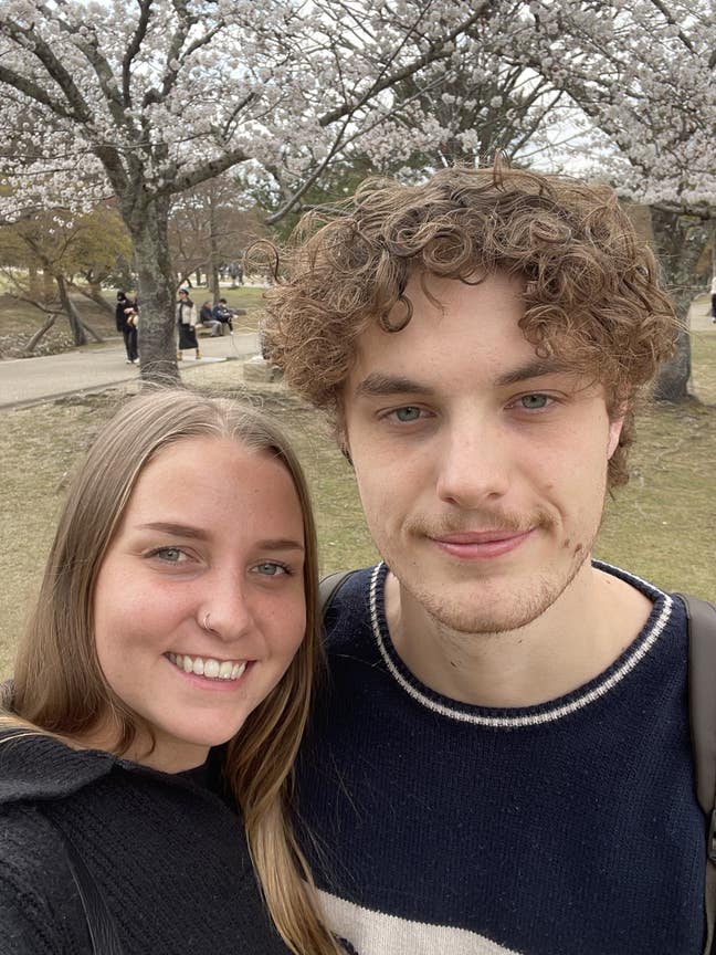 Aussie couple looking to rent  Main Photo